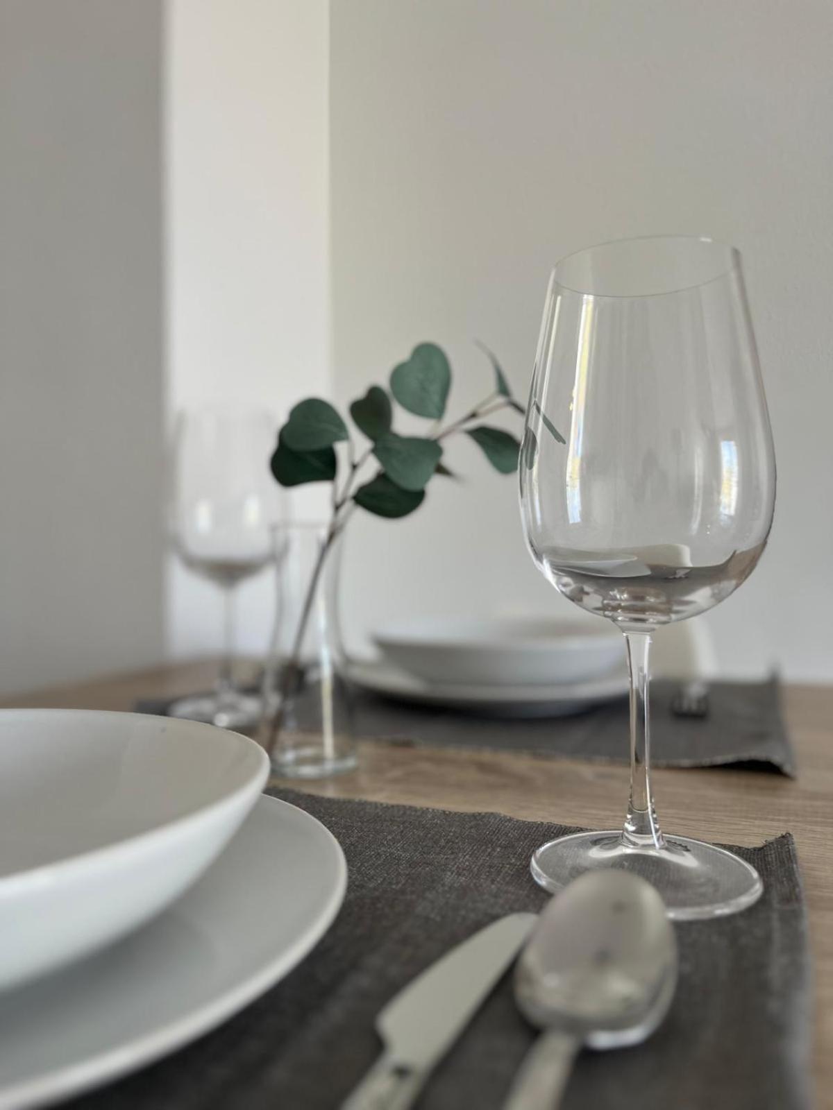 Malaga Prime Location - Stylish Apartment With Free Wifi, Free Parking, Steps From The Historic Center المظهر الخارجي الصورة