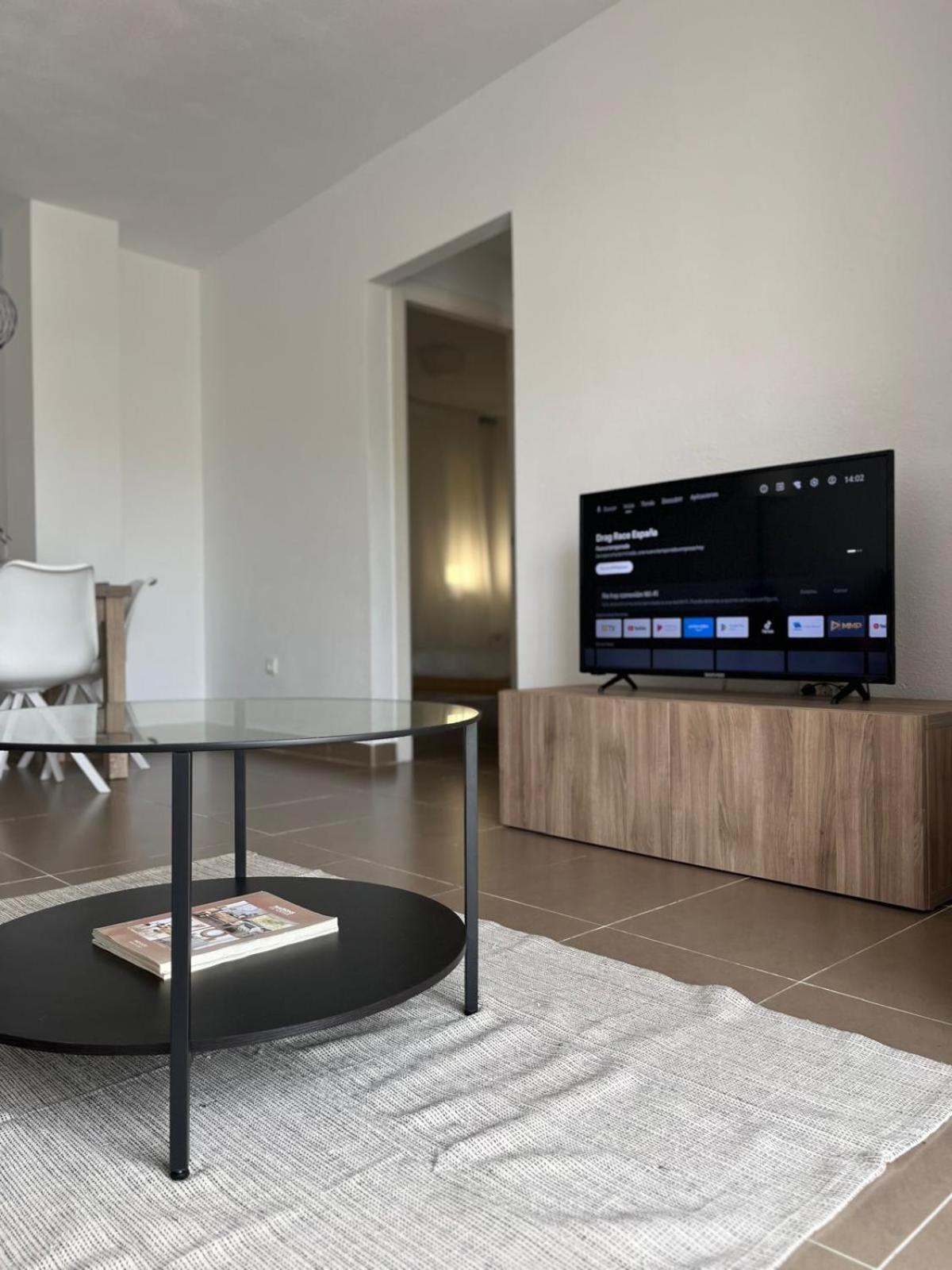 Malaga Prime Location - Stylish Apartment With Free Wifi, Free Parking, Steps From The Historic Center المظهر الخارجي الصورة