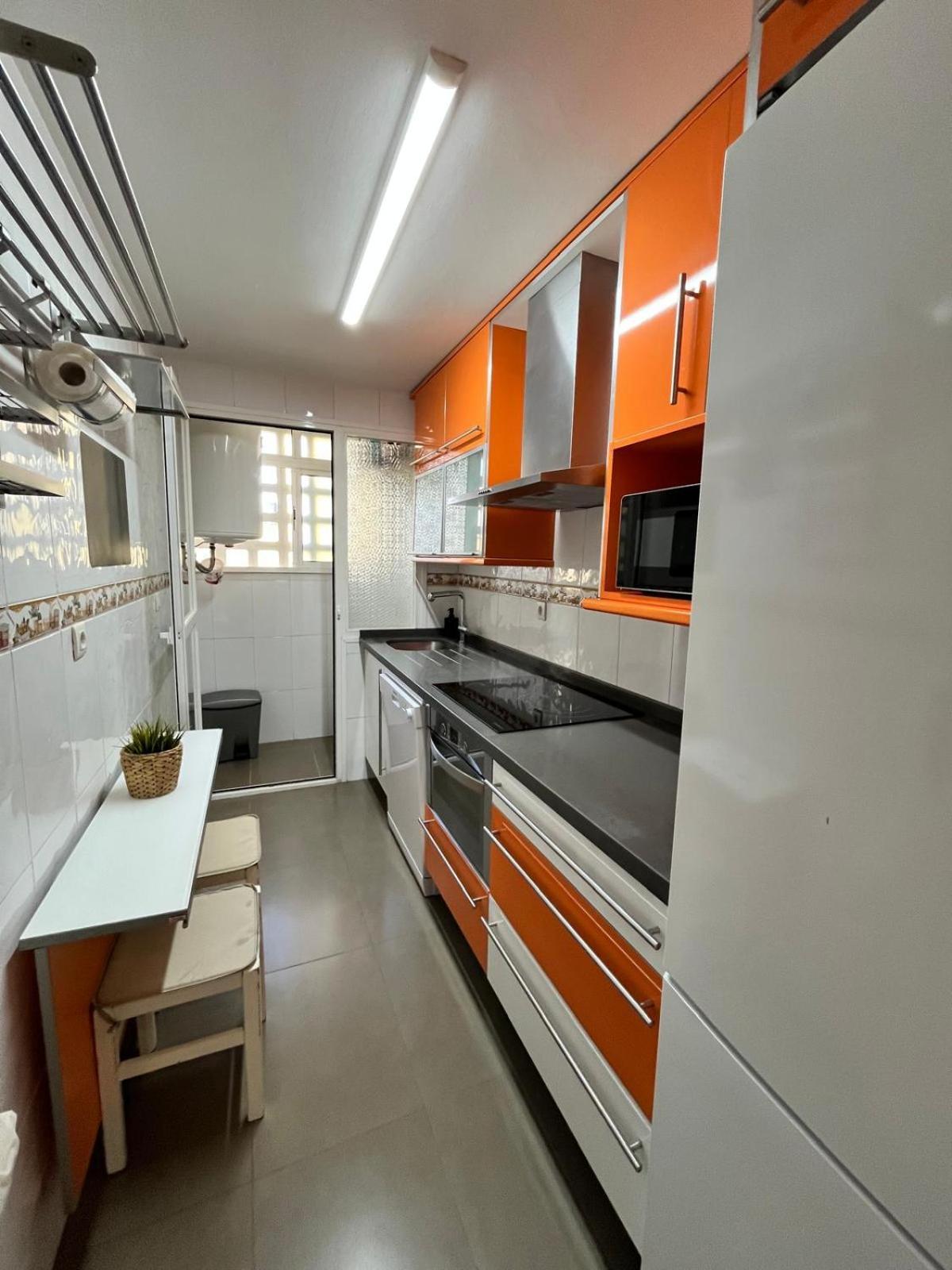Malaga Prime Location - Stylish Apartment With Free Wifi, Free Parking, Steps From The Historic Center المظهر الخارجي الصورة